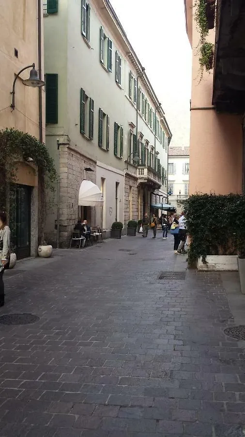 Apartment Magnifico Appartamento Centro Como - Rusconi 33 Italy